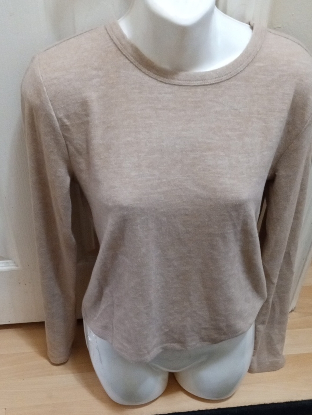 💲5⃣▶Ardene Beige Super Soft Long-Sleeve Crewneck Top